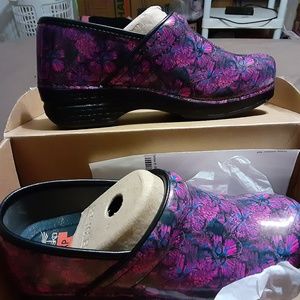 Nursing Shoes